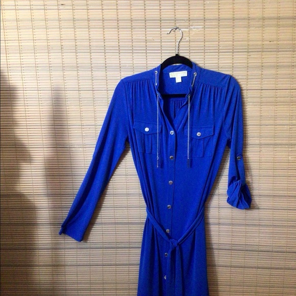 MICHEAL KORS beautiful royal blue shirt dress. - Picture 4 of 14